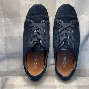 Vionic Navy Blue Suede Slip-on Sneaker Women’s Size 6.5